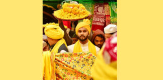 Basant celebrated at Nizamuddin Dargah: Syed Anis Nizami, Incharge Dargah Sharif Basant celebrated at Nizamuddin Dargah: Syed Anis Nizami Incharge Dargah Sharif