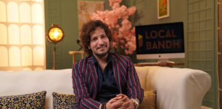 Fashion World Two Sensations Milind Soman and Vikram Phadnis on one Platform Local Bandhan