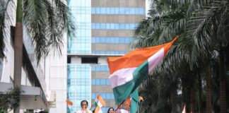 “Nidarshana Gowani Organizes Bike Rally at Kamala Mills to Celebrate Indian Independence and Promote Women Empowerment”