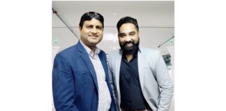 Disrupting the Cloud Call Center Industry: The Journey of CallerDesk’s Founders