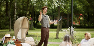 Moscow offers a historical journey: estates of the XIX century in a modern life