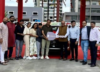 Nissan Motor India and Pramukh Nissan Celebrate Dussehra with Single Day Delivery of 50 New Nissan Magnite SUVs