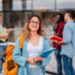 One Assignment, Different Outcomes: Does Access to Academic Support Create an Unequal Playing Field?